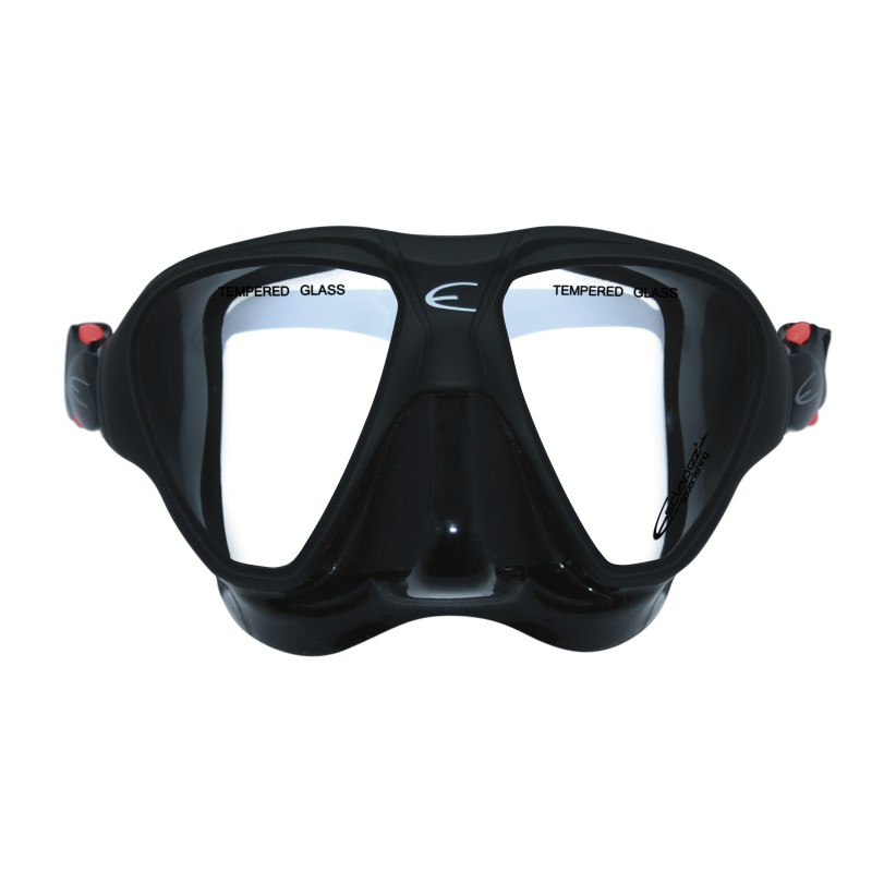 Deep Sub Medium-Volume Mask with Wide Field of Vision Deep Sub Medium-Volume Mask with Wide Field of Vision