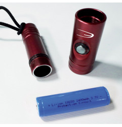 Lampe Sous-Marine Red Bullet 1000 Lumens Étanche 200 m